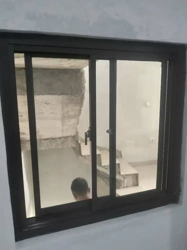 Jendela geser alumunium T120cm L120cm hrg terpasang 1,5 jt/ unit