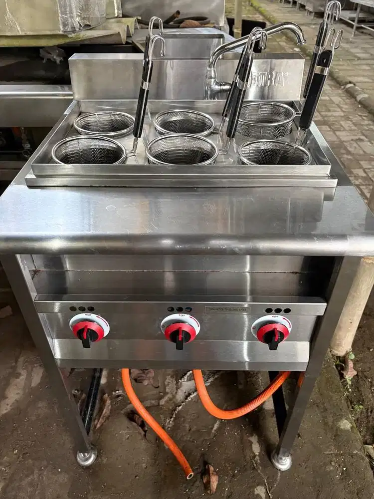 Kompor Noodle / Noodle Boiler 6 Lubang – Low Pressure merk Getra