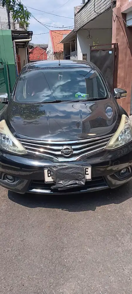 Nissan Grand livina 2013 Bensin