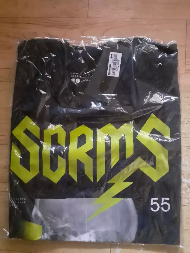 Baju Distro Screamous