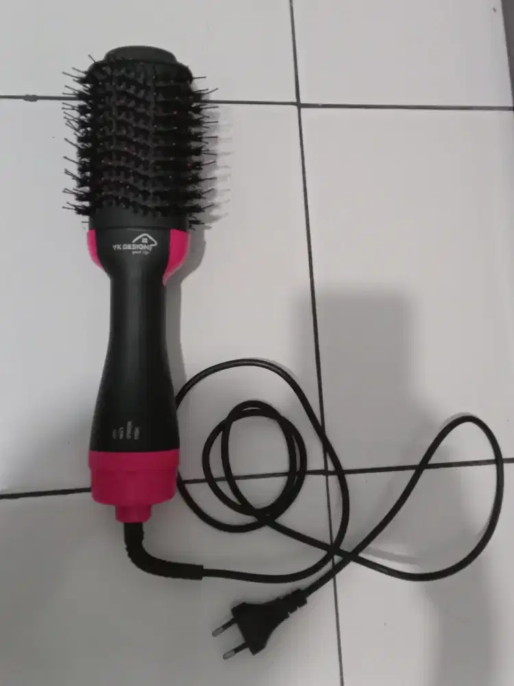 Sisir hairdryer