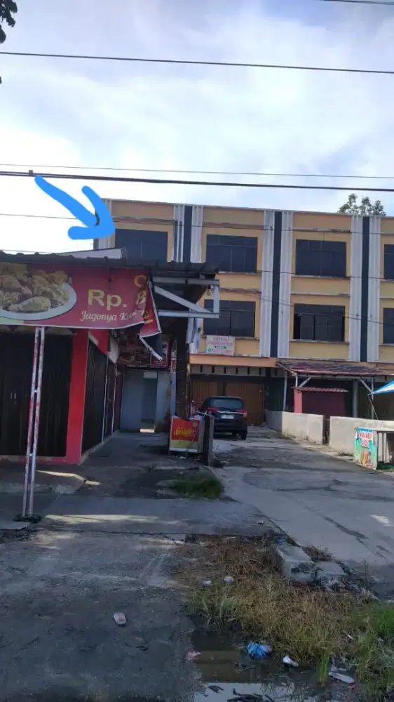 Jual BU : Ruko 3 Lantai + 3 kios daerah Panam, Pekanbaru.