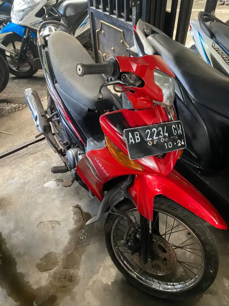 Yamaha Vega ZR THN 2009 plat AB Wonosari