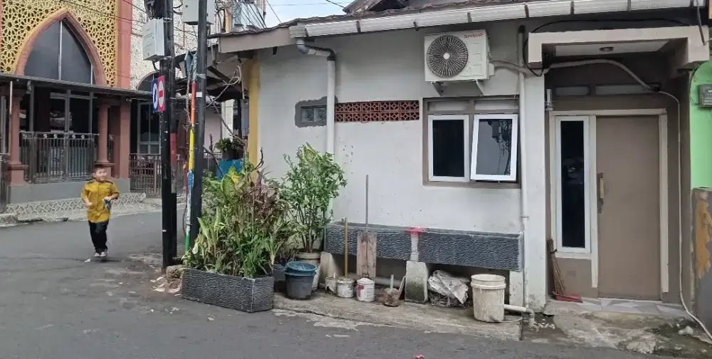 Kontrakan Rasa Kost (Studio)