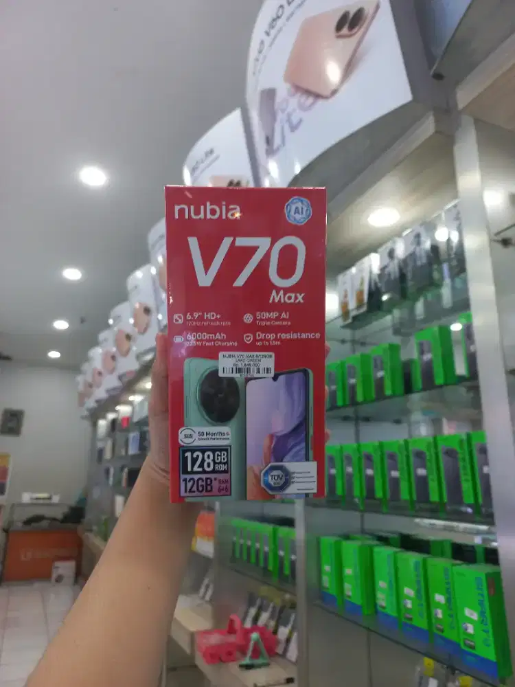NUBIA V70 DESIGN 8/256GB