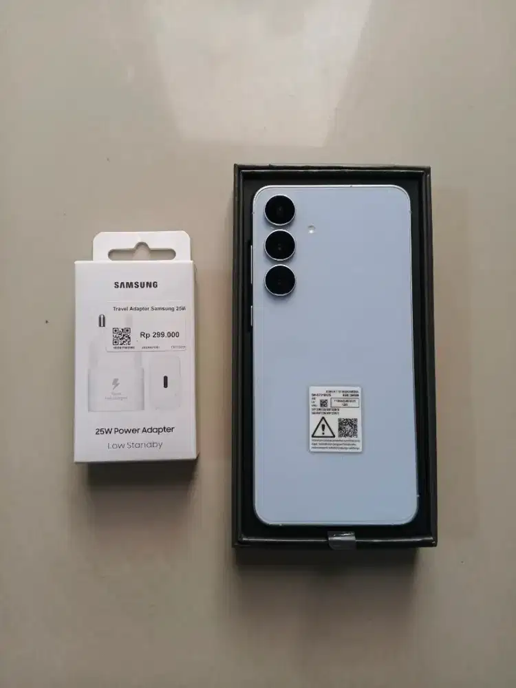 Samsung S25FE 8/256 garansi resmi