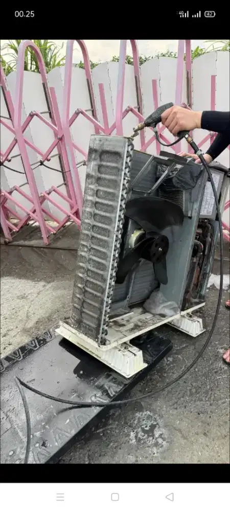 Servis AC kulkas mesin cuci kompa air dll