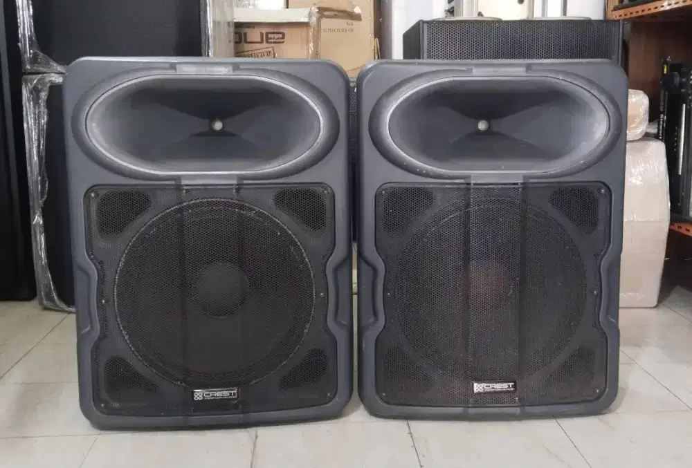 Sepasang speaker pasif Crest Audio 15 Inchi Box Piber Kondisi normal
