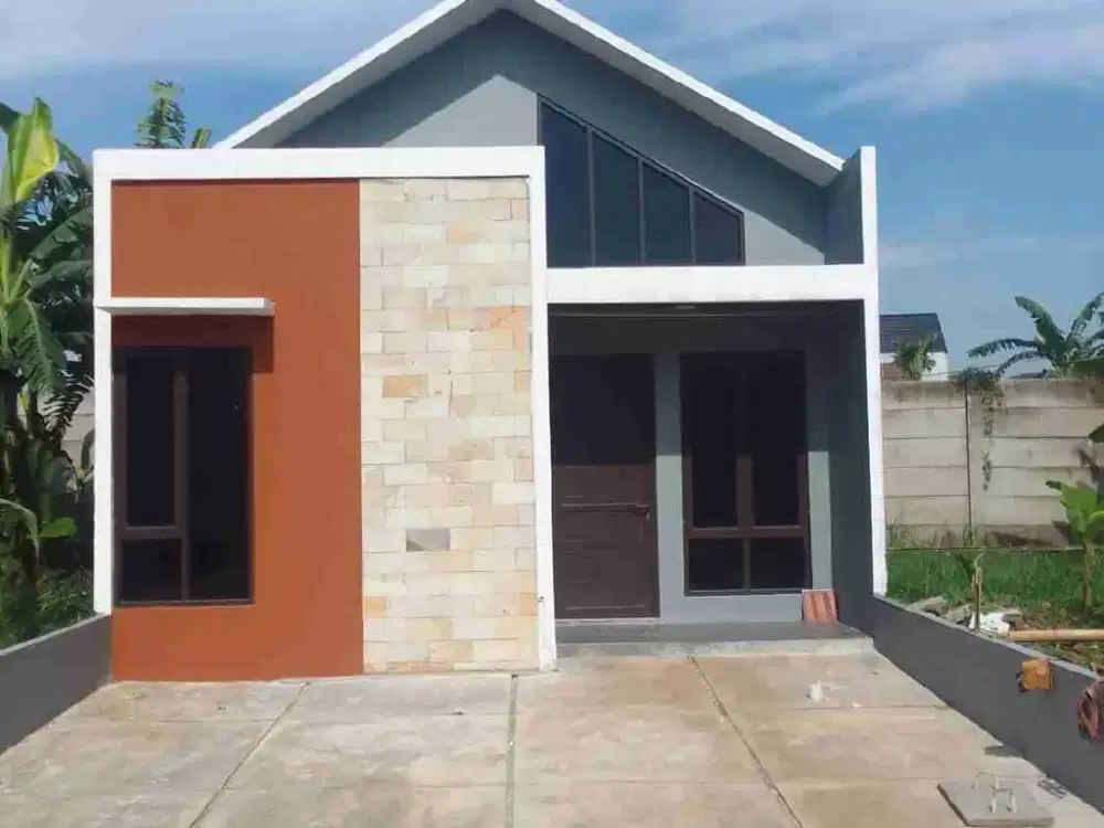 Rumah Lingkungannya Bersih Aman Bebas Banjir di Cilangkap Depok