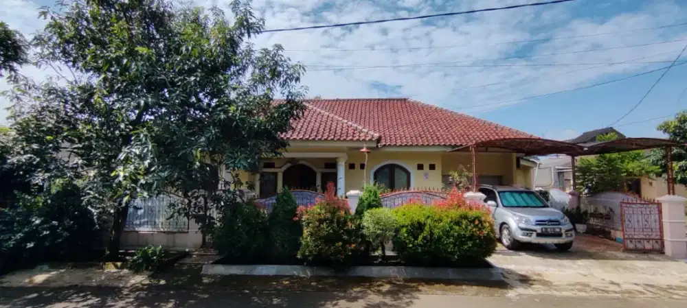 Jual rumah plus furniture, ac dan kitchen set