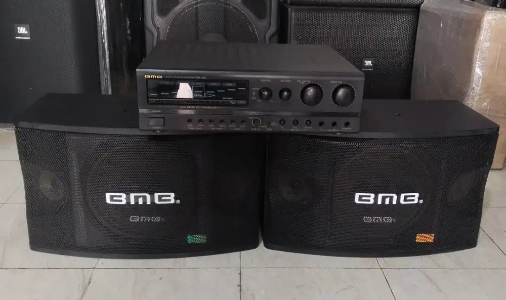 Satu Set Amplifier karoke Bmb Da-x2 Sama Sepasang speaker bmb Cs-450
