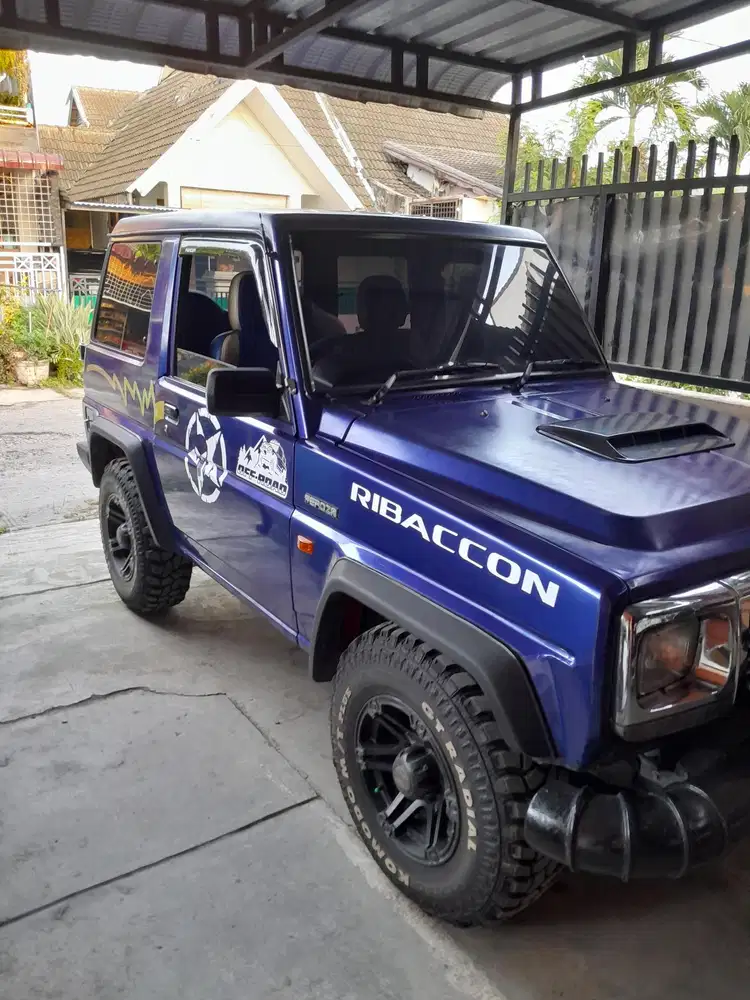 Daihatsu Feroza 1993 Bensin