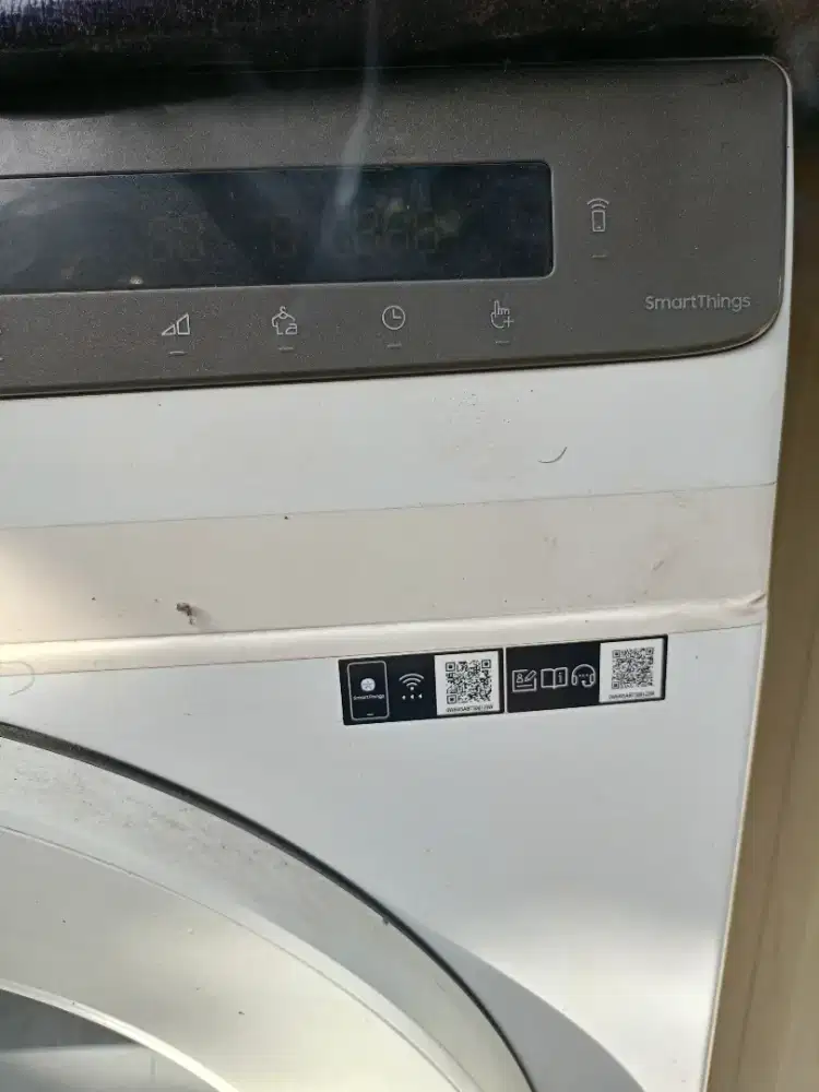 Pengering baju tanpa gas