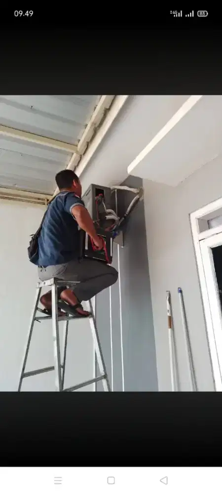 Servis AC kulkas mesin cuci kompa air dll bergaransi