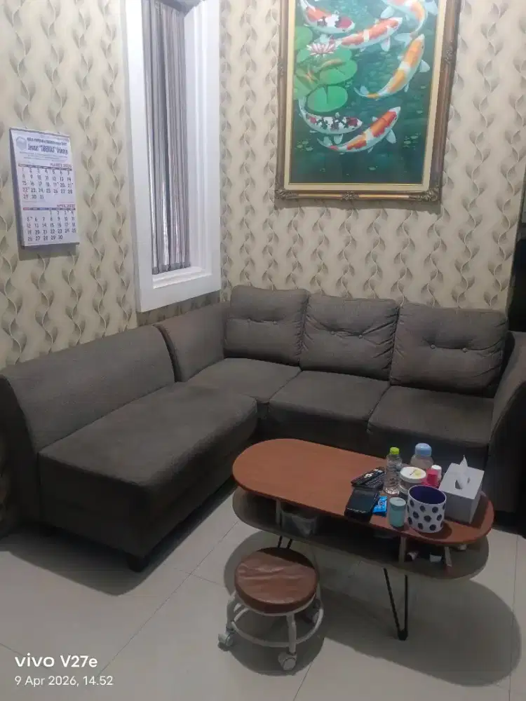 Kursi sofa kain