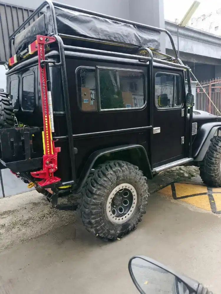 Toyota Hardtop Diesel BJ Full restorasi BJ 40  &BJ 60 Nego smpai Deal