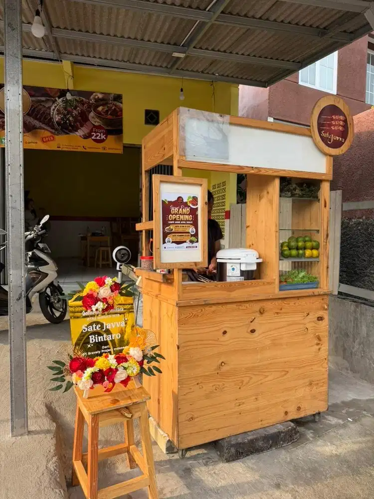 LOKER Tukang Tusuk Sate Berpengalama