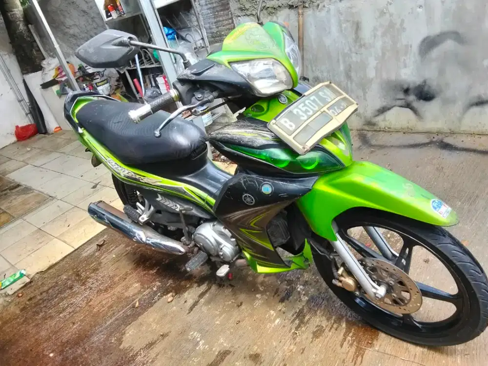 Jupiter Z 2011 Hijau