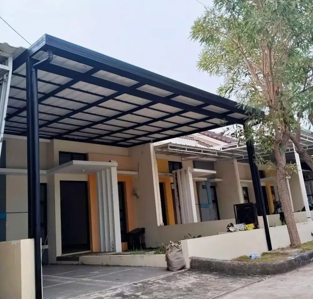 Kanopi baja ringan dan garasi