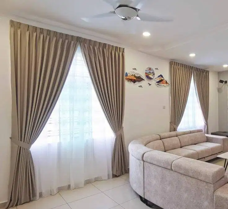 Pusat Tirai Gorden Jendela Gordyn Mewah Hordeng Model Terbaru Murah