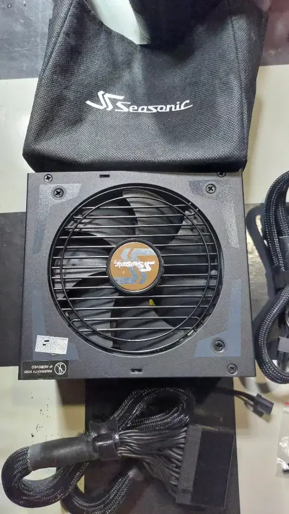 PSU (Power Supply) Komputer Seasonic Focus+ 80+ Gold 550w