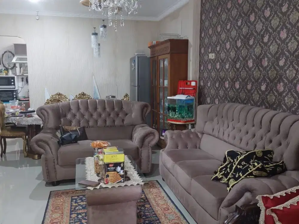 Dijual rumah full renovasi dalam cluster Mutiara gading city Bekasi