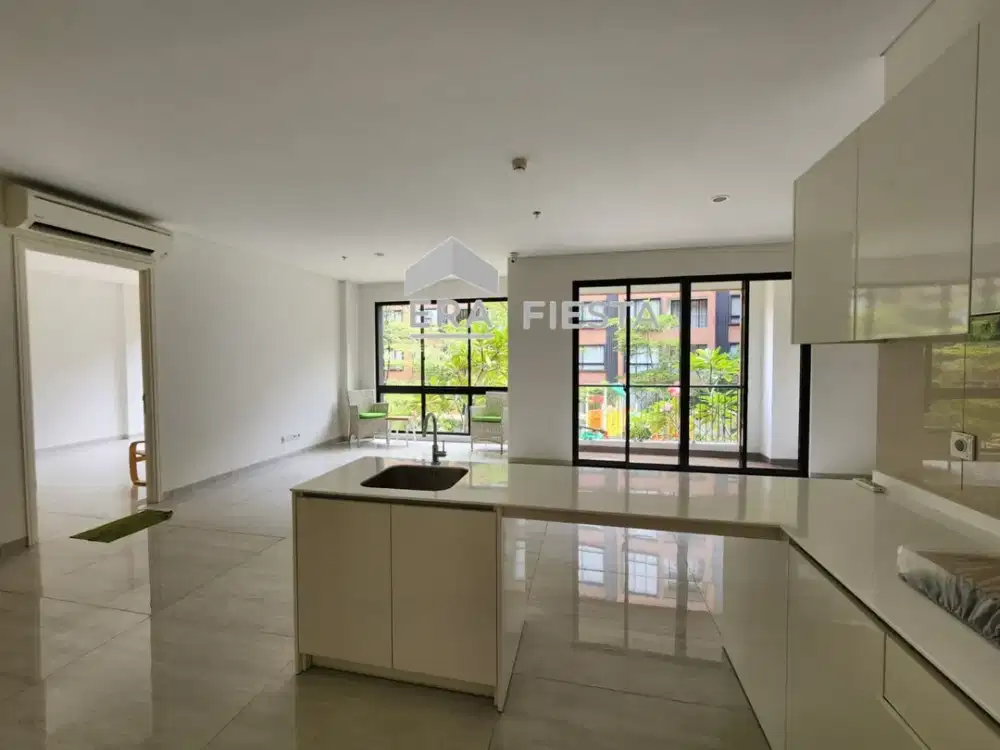 Dijual Apartement Lloyd Alam Sutera Apartemen 3 BR Semi Furnished Bagus