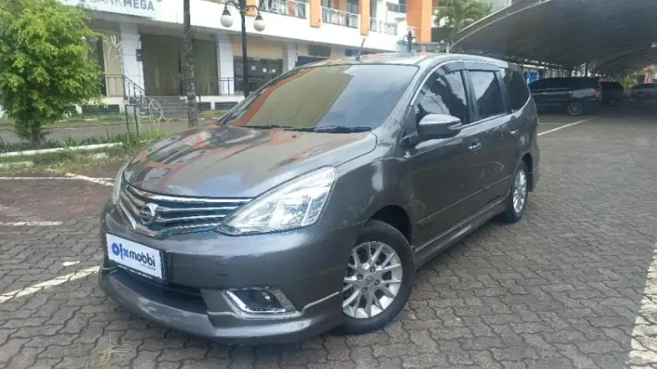DP MURAH - Nissan Grand livina 1.5 XV Highway Star Bensin AT 2015