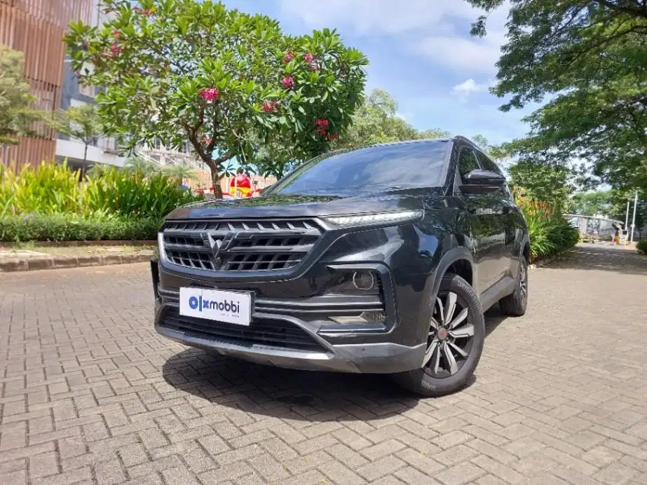 DP 5% Wuling Almaz 1.5 Exclusive 5-Seater Bensin-AT Hitam CPFVB