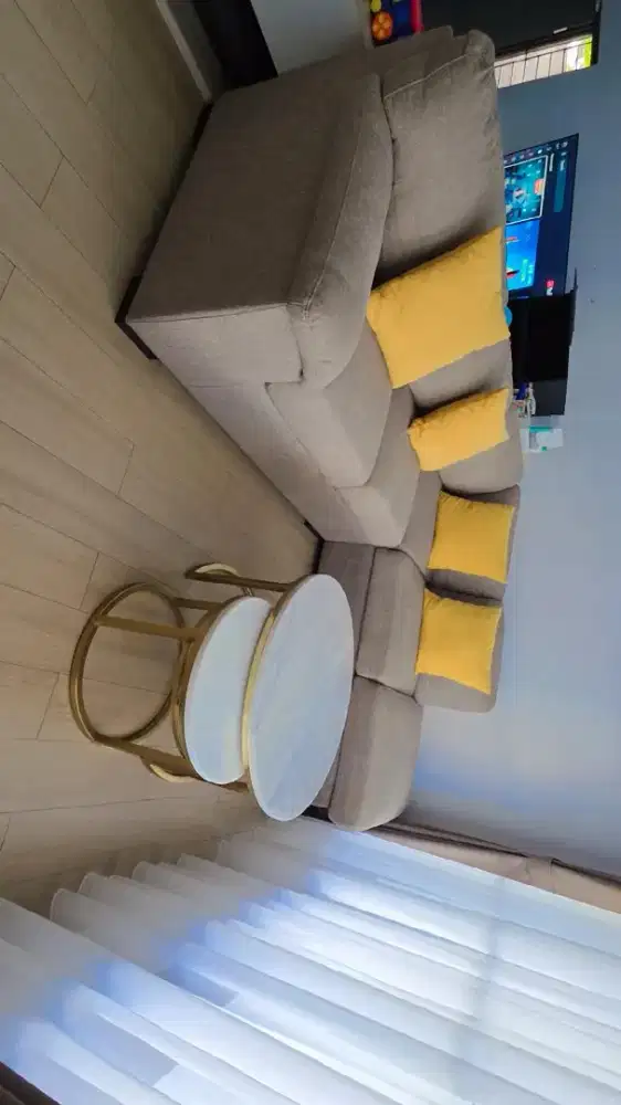 Sofa L sudut / tempat duduk