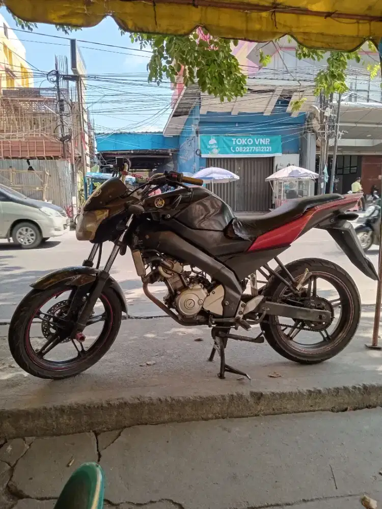 YAMAHA VIXION NVL