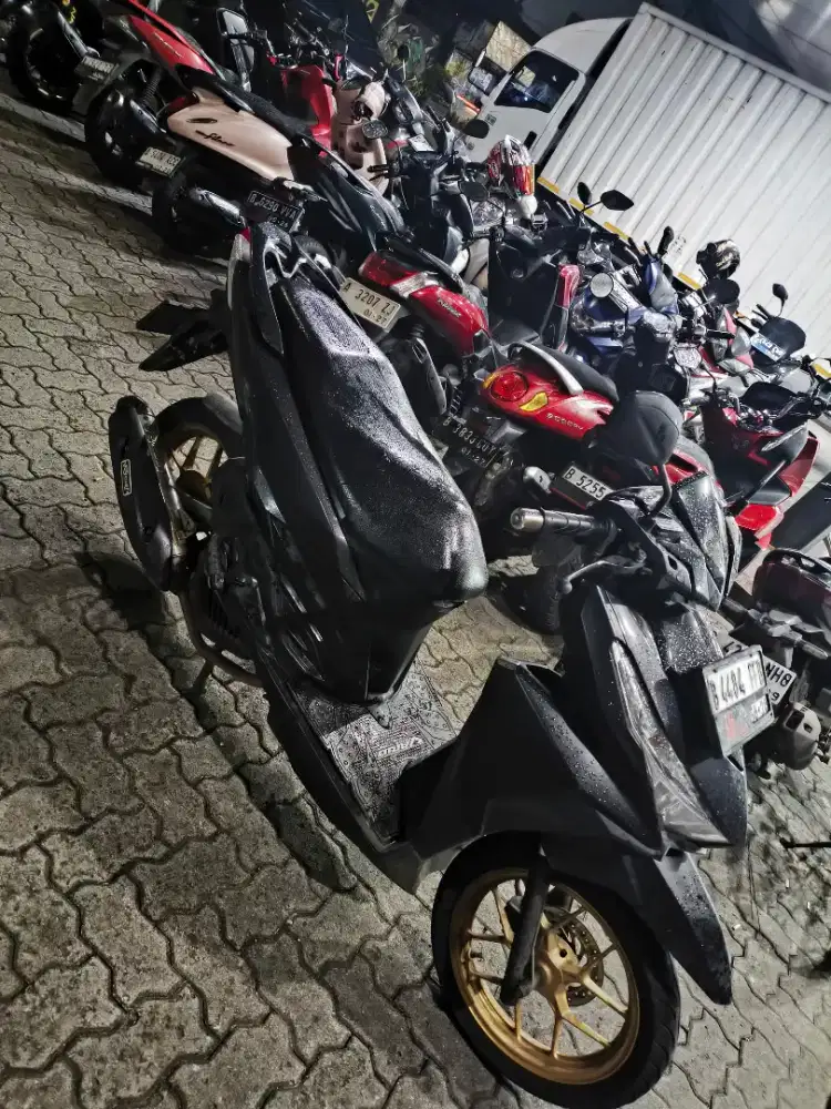 New vario 125 cbs iss