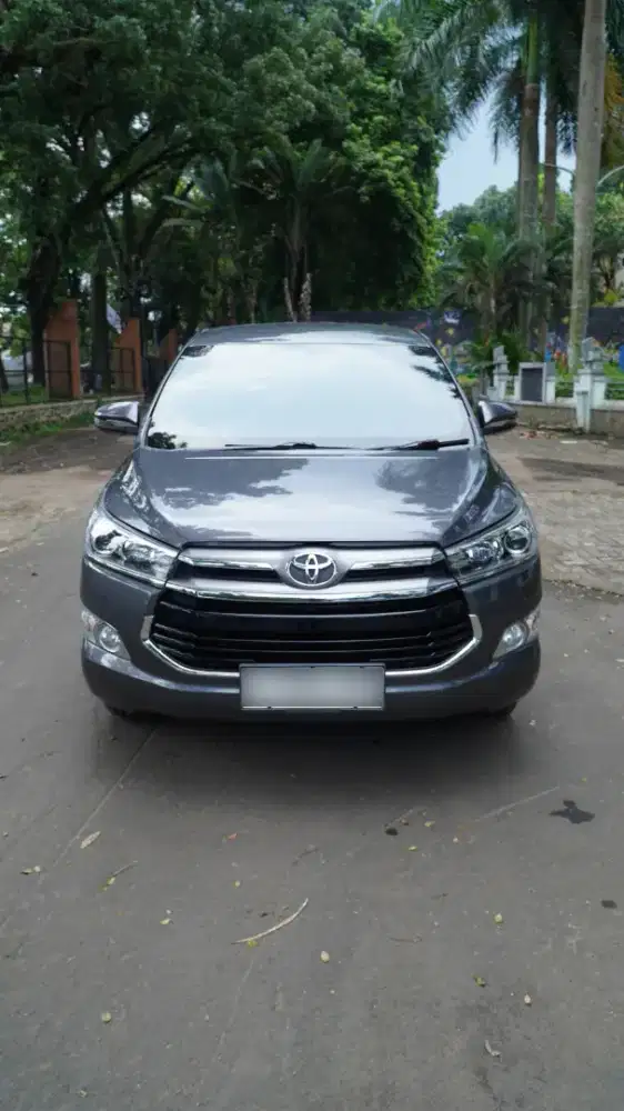 2018 low km diesel matic innova reborn tipe v