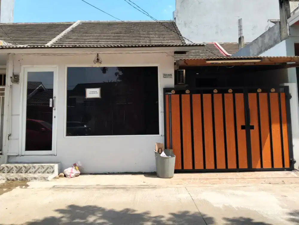 Disewakan rumah dan toko dilegok