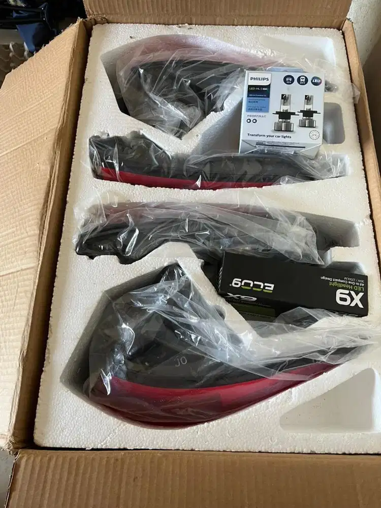 Set lampu belakang ori hrv