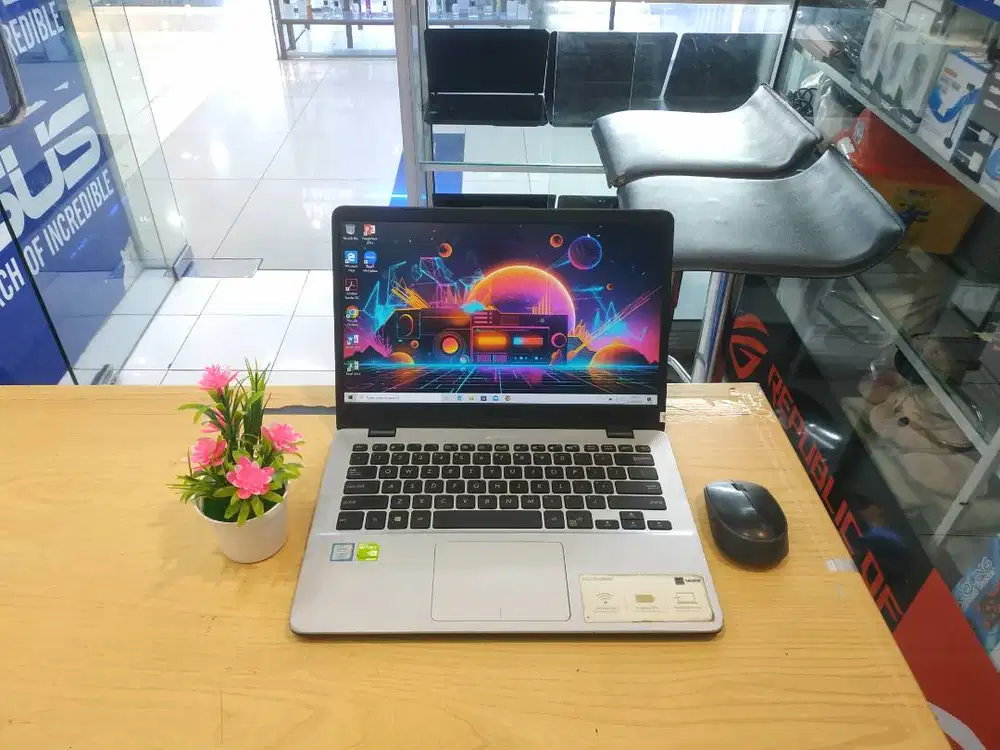 FOR SALE LAPTOP ASUS X405UQ CORE i7 RAM 8GB NVIDIA GEFORCE