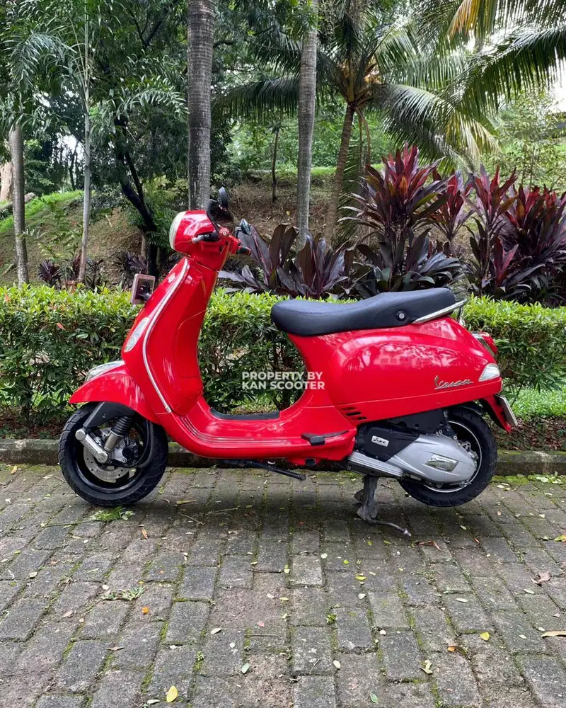 VESPA LX 125 IGET 2018 TERMURAH