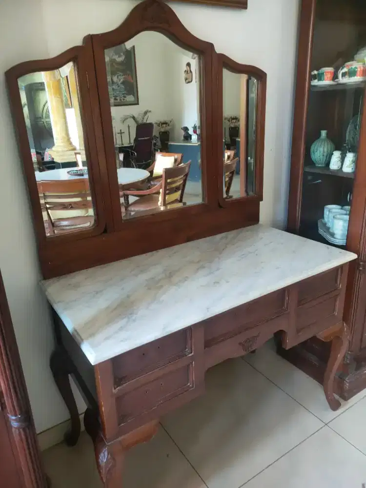 Meja rias antik kayu jati top marmer