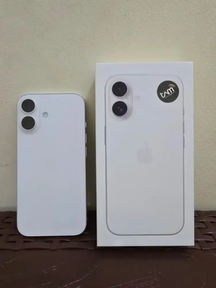 IPHONE 16 128 GB WHITE PUTIH GARANSI PANJANG