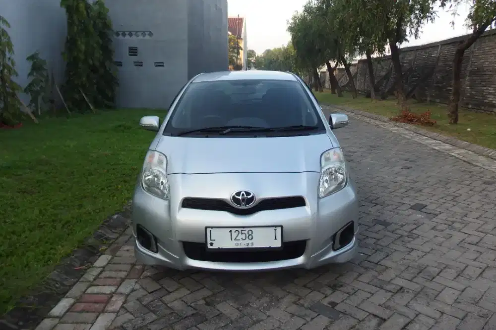 Toyota Yaris 1.5 E 2013 Matic