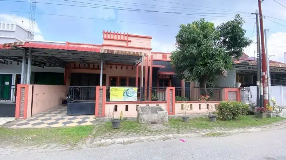 DIJUAL RUMAH 1 LANTAI NYAMAN DI JALAN KALPATARU II HELVETIA TIMUR