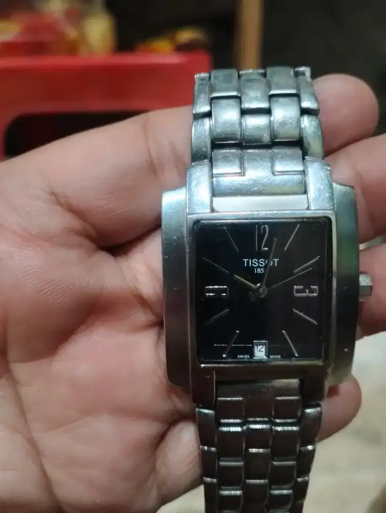 Jual jam tangan rantai bekas
