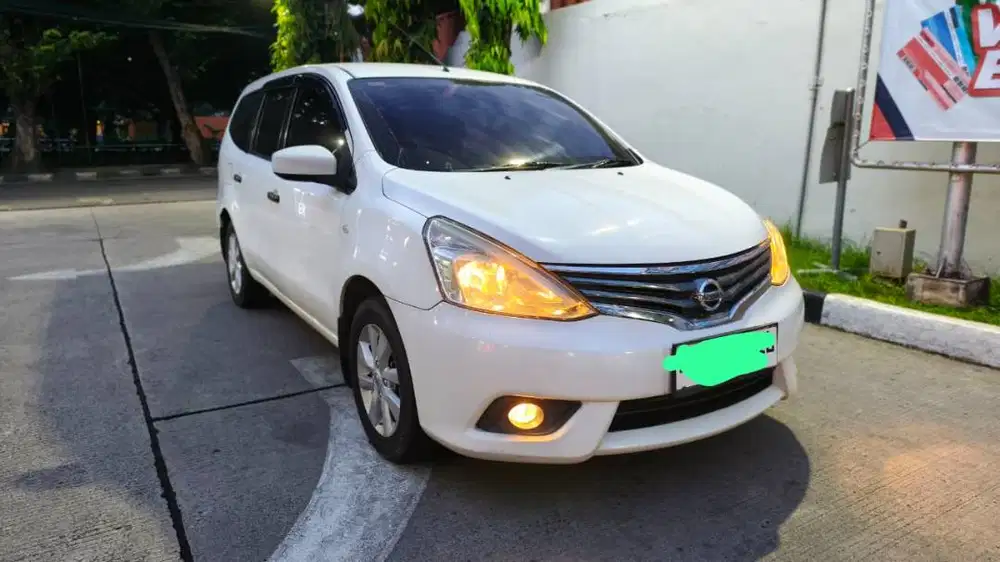 Nissan Grand Livina SV Tahun 2014
