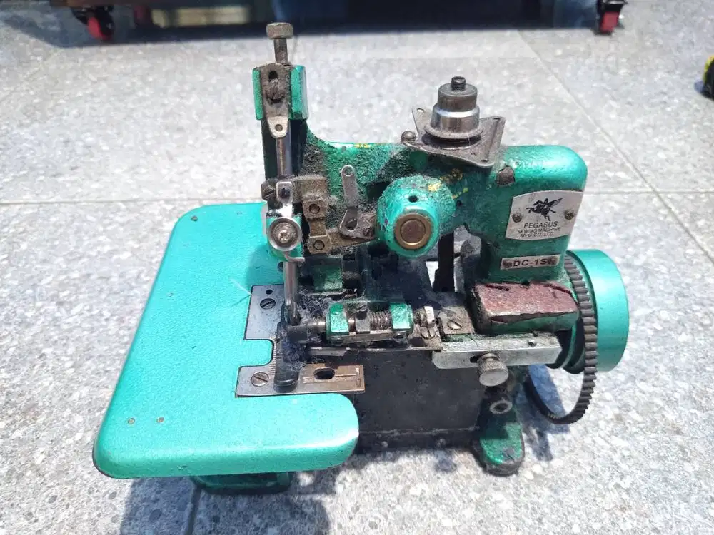 1 Set Mesin Obras merk PEGASUS, dinamo beserta mejanya
