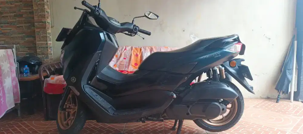 YAMAHA NMAX 2023 GREEN kunci