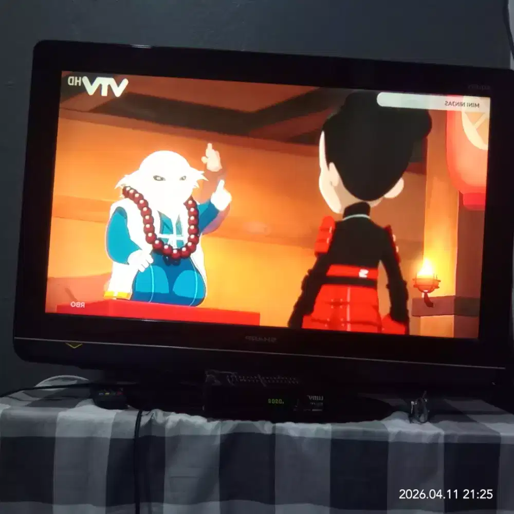 TV SHARP 32 inch tinggal pakai 950.000