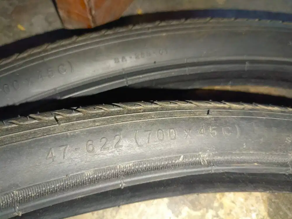 Ban Luar Gravel Deli Tire 700x45C