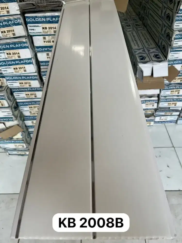 Plapon PVC glossy nat goll