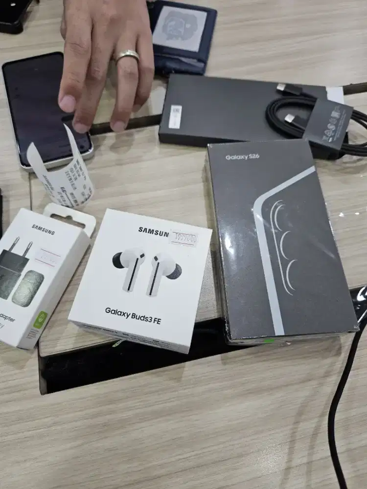 SAMSUNG GALAXY S26 CASHBACK 2JT FREE BUDS3 FE+ADAPTER