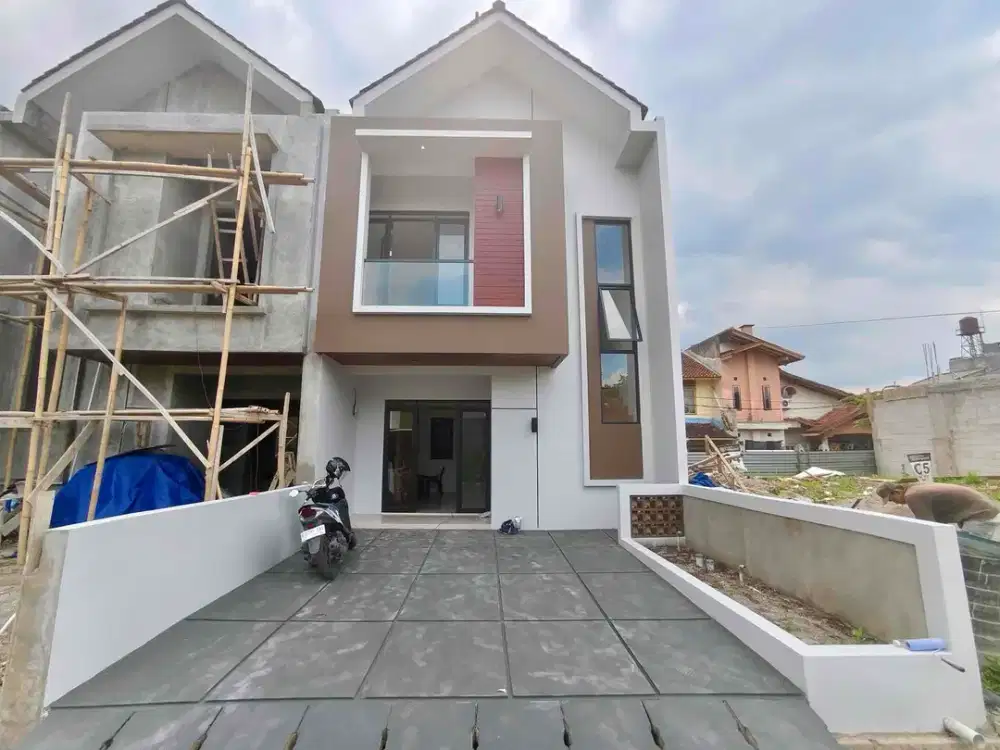 RUMAH 2 LANTAI 4 KAMAR DEKAT GAZIBU MINI ANTAPANI BANDUNG